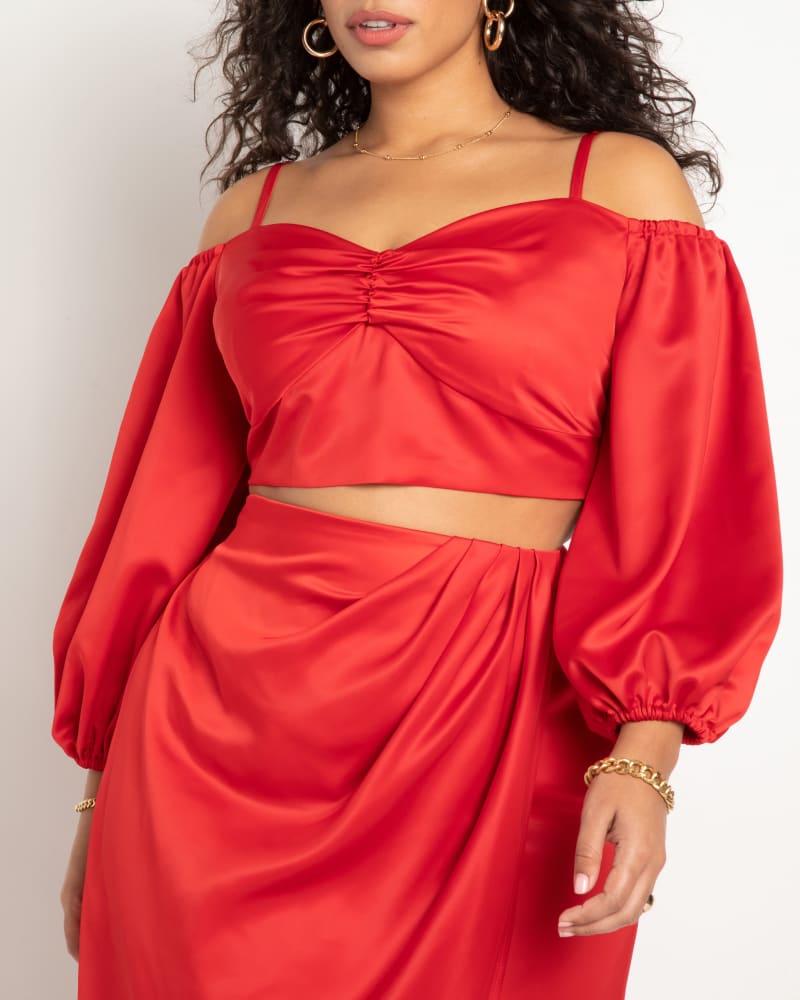 Front of a model wearing a size 28 Sweetheart Neckline Cropped Satin Blouse in Barbados Cherry by ELOQUII. | dia_product_style_image_id:270993